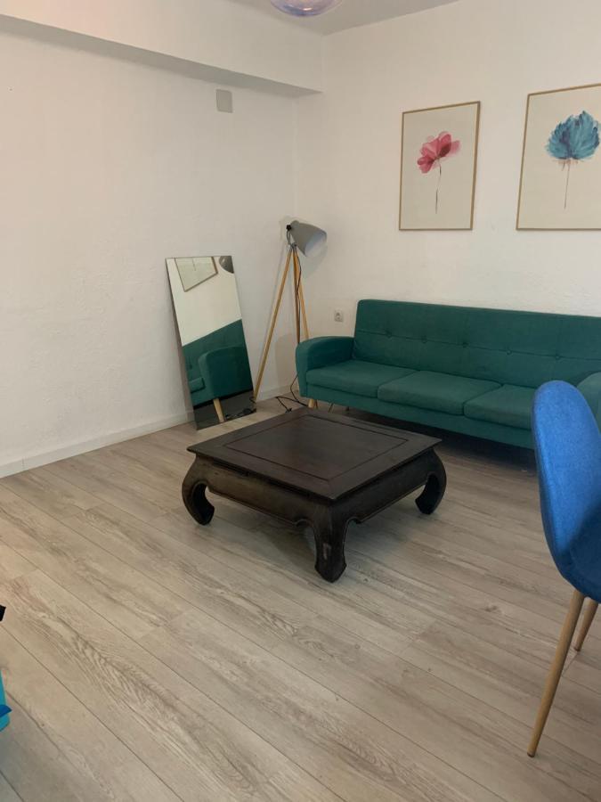 Habitacion En Piso Compartido Cerca A Ciudad De Las Artes Y Las Ciencias 발렌시아 외부 사진